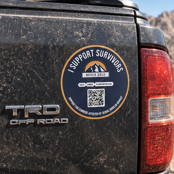 Never Solo stickers for helmets, crash pads and guide vehicles